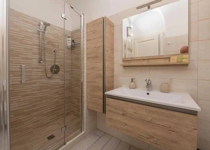 Sardinia Lighthouse * Palau